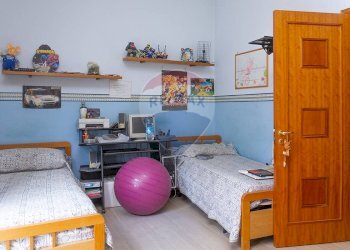 Camera / camera da letto - Casa indipendente Via Laudani
 
85, Biancavilla - foto 18