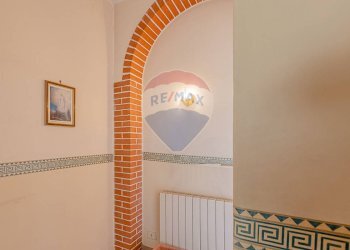 Stanza vuota - Casa indipendente Via Laudani
 
85, Biancavilla - foto 23