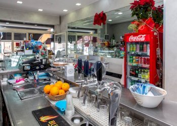 Cucina - Cafeteria - Cold Bar via Guglielmo Marconi
 
25, Gravina di Catania - photo 12