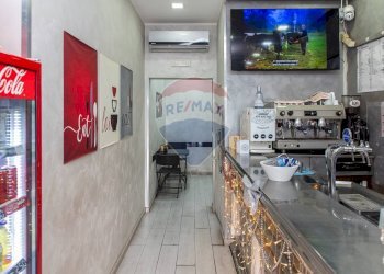 Cucina - Cafeteria - Cold Bar via Guglielmo Marconi
 
25, Gravina di Catania - photo 17