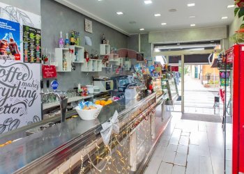 Cucina - Cafeteria - Cold Bar via Guglielmo Marconi
 
25, Gravina di Catania - photo 18