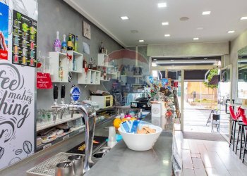 Dispensa di stoccaggio - Cafeteria - Cold Bar via Guglielmo Marconi
 
25, Gravina di Catania - photo 20