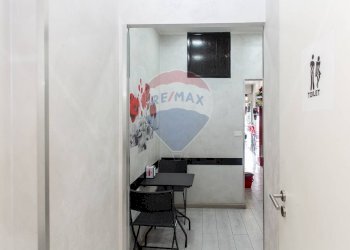 Bagno - Cafeteria - Cold Bar via Guglielmo Marconi
 
25, Gravina di Catania - photo 27