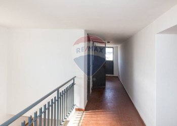 Hall / corridoio - Quadrilocale Via Sebastiano Catania
 
316, Catania - foto 22