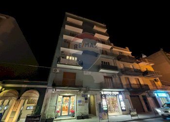 Edificio all\'aperto - Quadrilocale via giovanni lavaggi
 
127, Augusta - foto 30