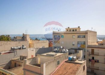 Edificio all\'aperto - Quadrilocale via giovanni lavaggi
 
127, Augusta - foto 4