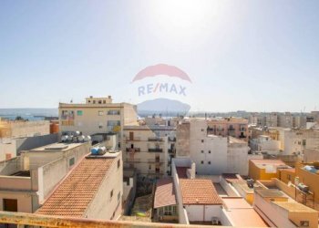 Edificio all\'aperto - Quadrilocale via giovanni lavaggi
 
127, Augusta - foto 5