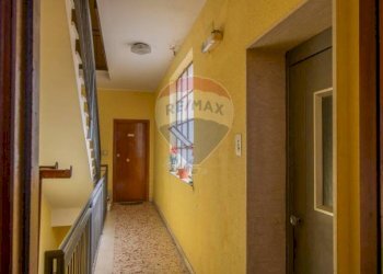 Hall / corridoio - Quadrilocale via giovanni lavaggi
 
127, Augusta - foto 29