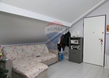 Soggiorno - Trilocale Via Marchese di Casalotto
 
68, Aci Sant'Antonio - foto 4