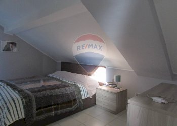 Camera / camera da letto - Trilocale Via Marchese di Casalotto
 
68, Aci Sant'Antonio - foto 7