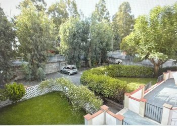 Giardino - Casa indipendente Via Spiaggia
 
179, Mascali - foto 2