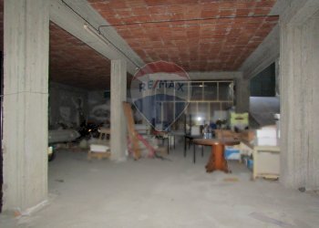 Parcheggio - Box Via Giuseppe Arimondi
 
3, Riposto - foto 4