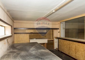 Camera / camera da letto - Locale Commerciale VIA CARLO PISACANE
 
25, Catania - foto 24