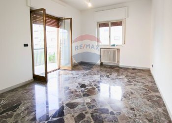 Stanza vuota - Trilocale Stradella Petrera
 
4, Bari - foto 10