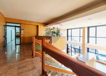 Scale - Ufficio Via Edmondo Caccuri
 
7, Bari - foto 6