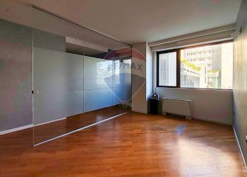 Stanza vuota - Ufficio Via Edmondo Caccuri
 
7, Bari - foto 14