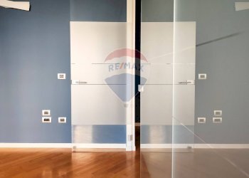 Stanza vuota - Ufficio Via Edmondo Caccuri
 
7, Bari - foto 16