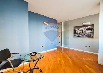 Stanza vuota - Ufficio Via Edmondo Caccuri
 
7, Bari - foto 22