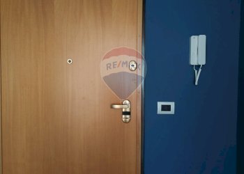 Camera / camera da letto - Ufficio Via Edmondo Caccuri
 
7, Bari - foto 34