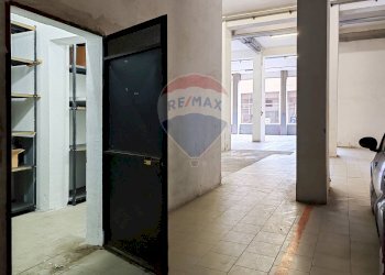 Hall / corridoio - Ufficio Via Edmondo Caccuri
 
7, Bari - foto 37