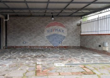 Parcheggio - Independent house VIA I POZZI
 
16, Terranuova Bracciolini - photo 27