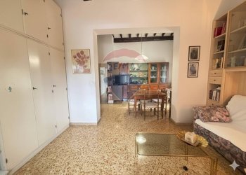 Sala da pranzo - Quadrilocale Località Villini
 
220, Cavriglia - foto 5