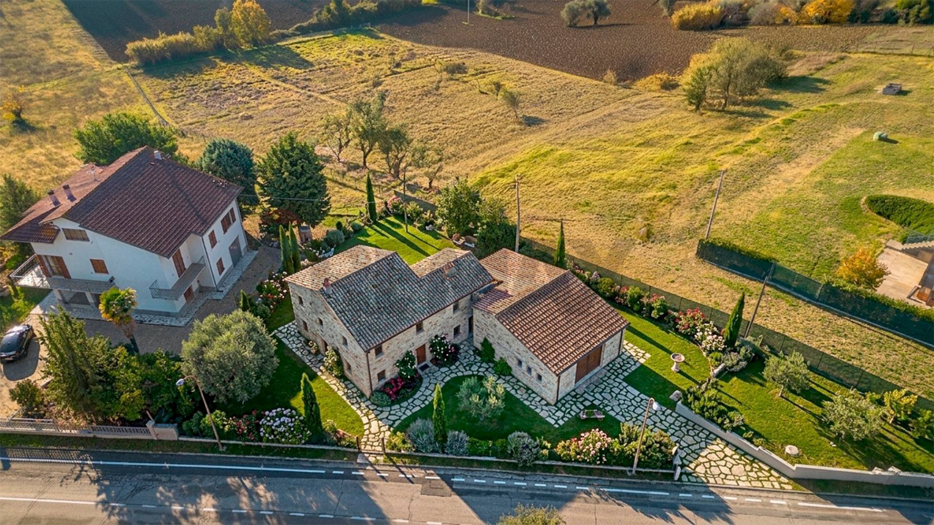 Casa all\'aperto - Rustico Via fratelli Kennedy
 
64, Barbara - foto 3