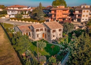 Casa all\'aperto - Rustic Via fratelli Kennedy
 
64, Barbara - photo 1