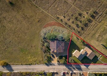 Posizione della mappa - Terreno edificabile VIA FRATELLI KENNEDY
 
66, Barbara - foto 12