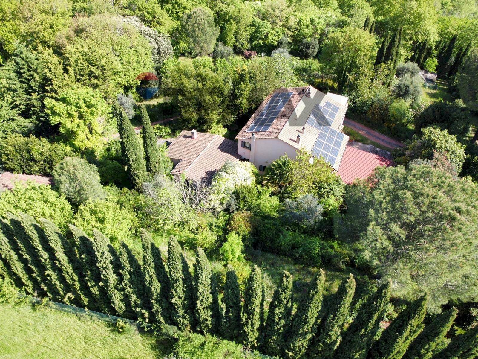 Casa all\'aperto - Villa Via Colle Delle Donne
 
17, Magione - foto 1