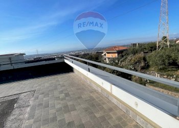 Terrazza - Bilocale Via: Roma, Camporotondo Etneo - foto 16