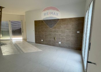 Stanza vuota - Bilocale Via: Roma, Camporotondo Etneo - foto 37