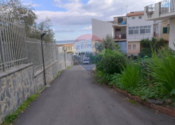 Edificio all\'aperto - Appartamento Via Livorno
 
77, Aci Castello - foto 13