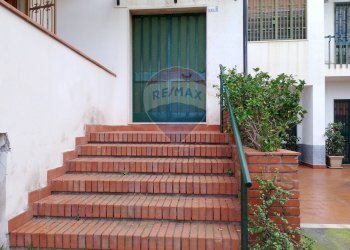 Scale - Appartamento Via Livorno
 
77, Aci Castello - foto 19