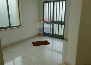 Stanza vuota - Appartamento Via Livorno
 
77, Aci Castello - foto 23