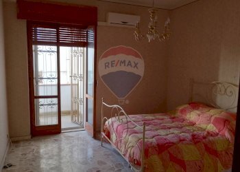 Camera / camera da letto - Appartamento Via Livorno
 
77, Aci Castello - foto 36