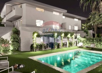 Piscina - Villa Via Arezzo
 
snc, San Giovanni la Punta - foto 4