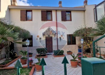 Casa all\'aperto - Villa a Schiera Viale Borremans
 
19, Enna - foto 2