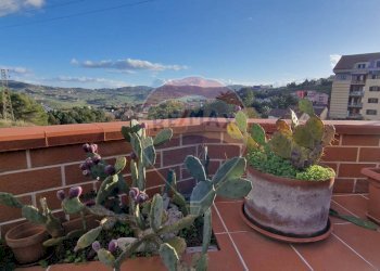 Balcone - Villa a Schiera Viale Borremans
 
19, Enna - foto 7