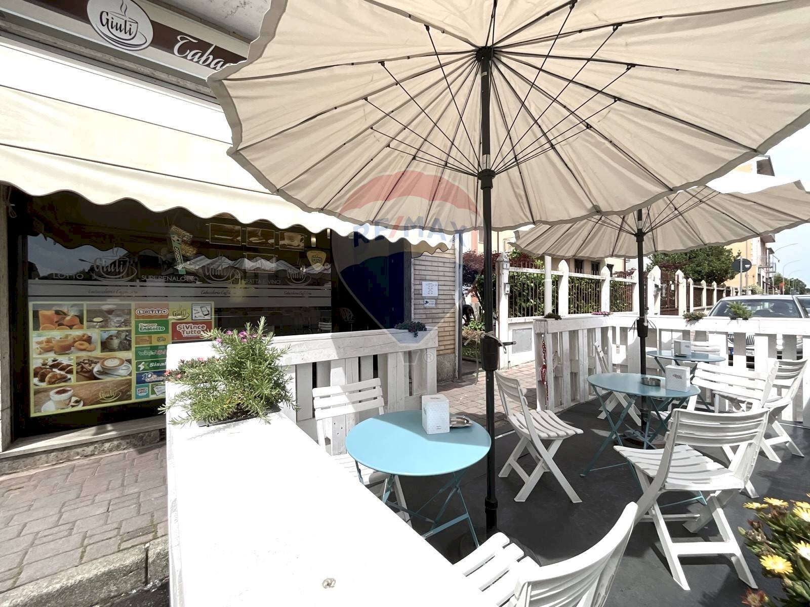 Terrazza - Attività Commerciale Arese - foto 1