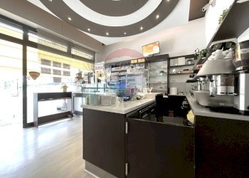 Cucina - Attività Commerciale Arese - foto 2