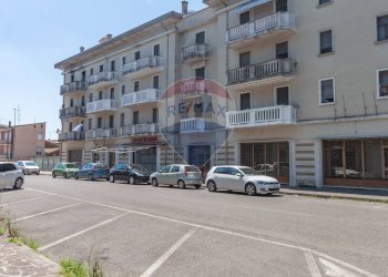 Edificio all\'aperto - Attico Via Indipendenza
 
19, Viadana - foto 2