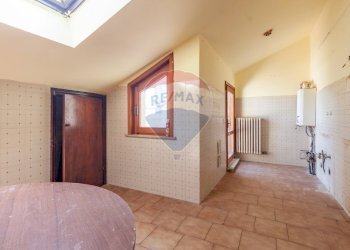 Hall / corridoio - Attico Via Indipendenza
 
19, Viadana - foto 7