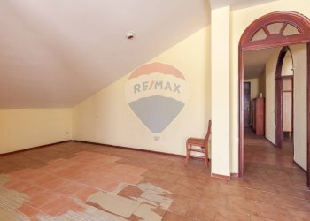 Stanza vuota - Attico Via Indipendenza
 
19, Viadana - foto 15