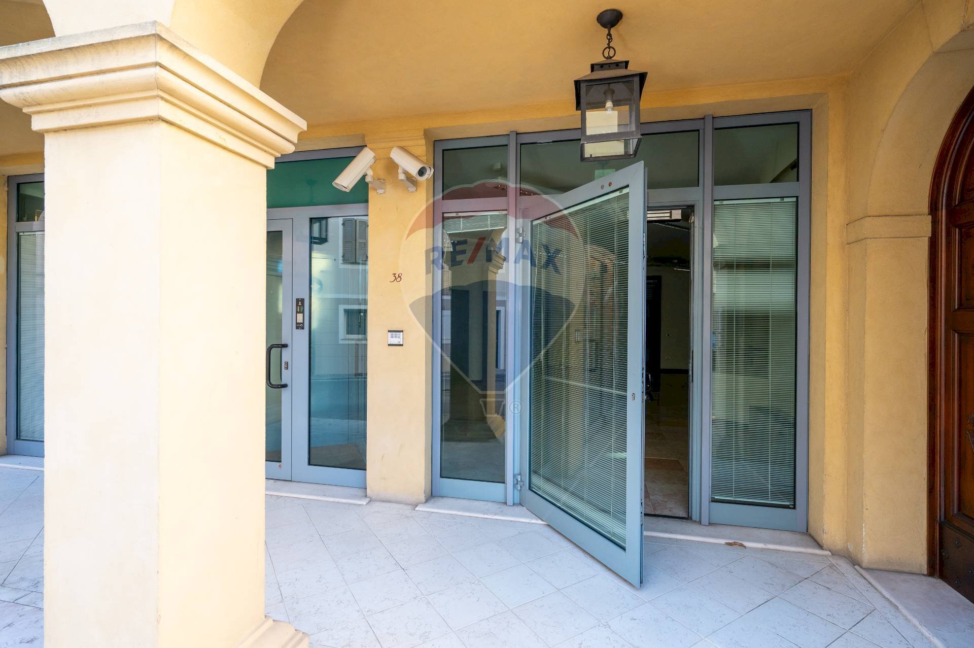 Terrazza - Office Via Del Lino
 
36, Casalmaggiore - photo 2