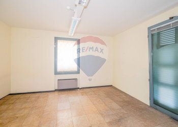 Stanza vuota - Ufficio Via Del Lino
 
36, Casalmaggiore - foto 23