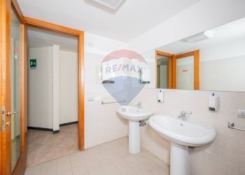 Bagno - Ufficio Via Del Lino
 
36, Casalmaggiore - foto 33