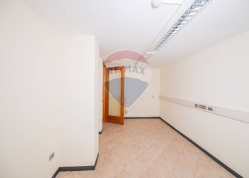 Stanza vuota - Ufficio Via Del Lino
 
36, Casalmaggiore - foto 35