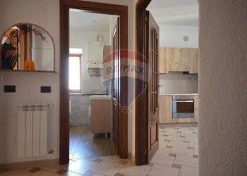 Hall / corridoio - Casa indipendente Piazza Balocco
 
7, Cengio - foto 2