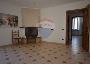 Soggiorno - Casa indipendente Piazza Balocco
 
7, Cengio - foto 6